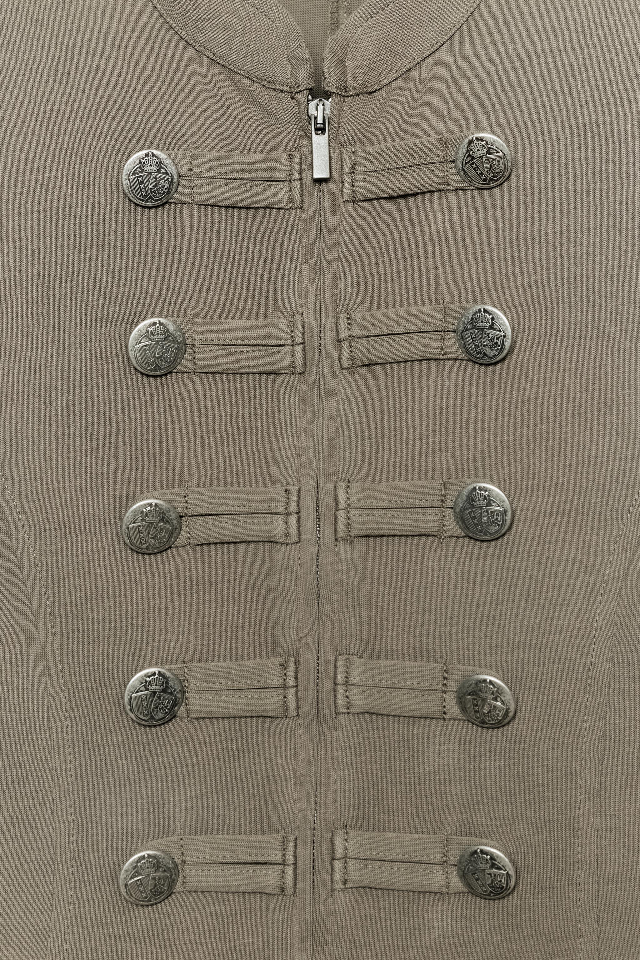 ZIP-UP BUTTON VEST